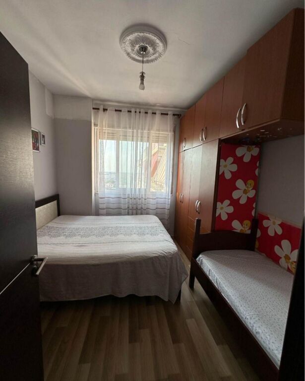 APARTAMENT NE SHITJE 1+1 NE KAMEZ ME HIPOTEKE
