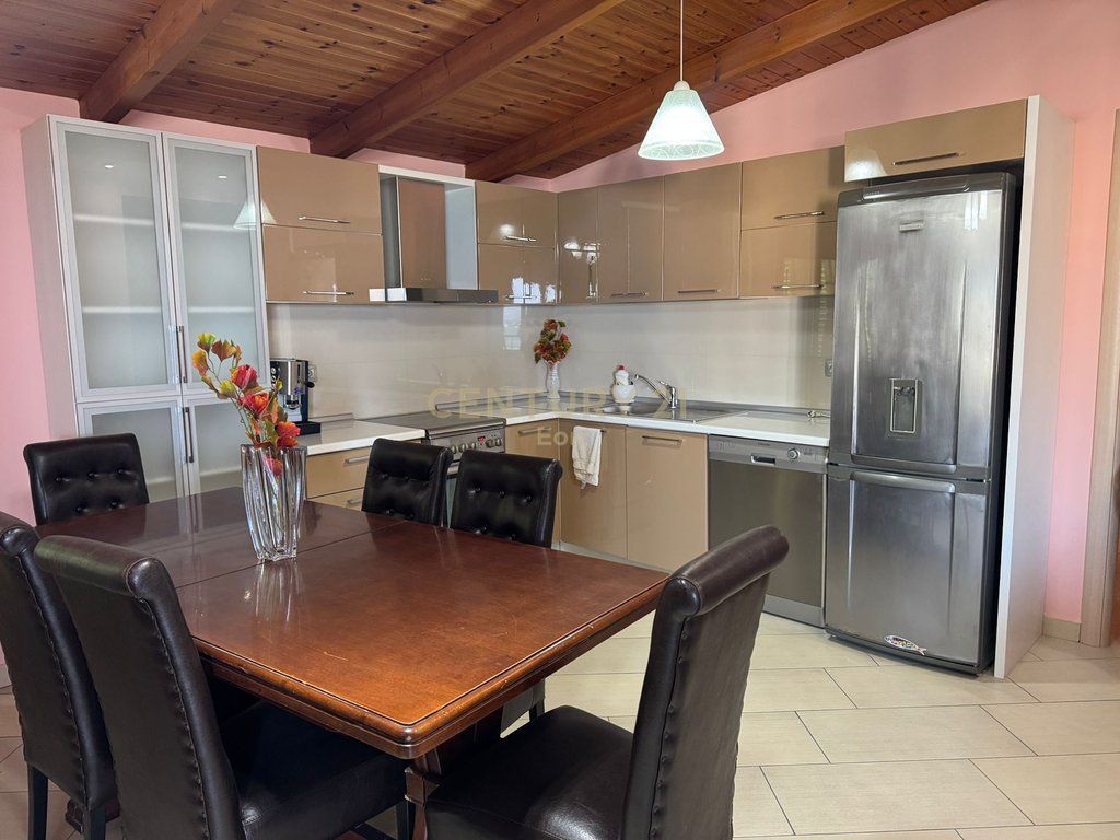 AFFITTASI APPARTAMENTO 1+1 CON VISTA MARE A PLAZH, DURRES !