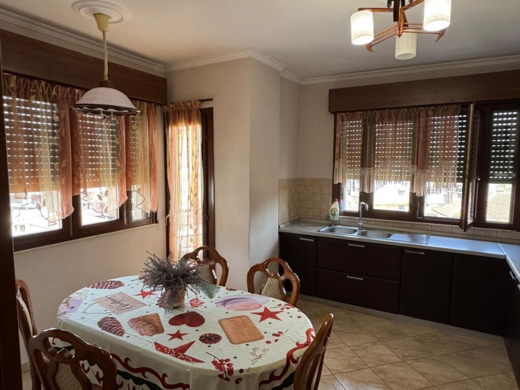 SHITET APARTAMENT 2+1+2 RRUGA E ELBASANIT