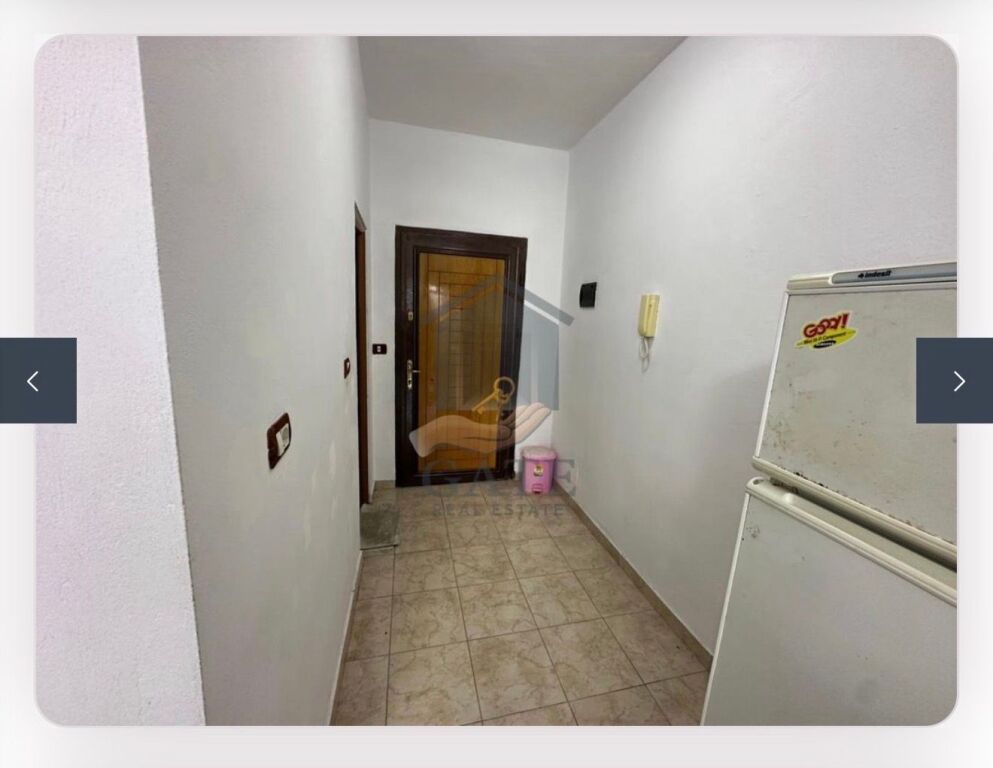 Shitet Apartament 1+1 ne Plazh