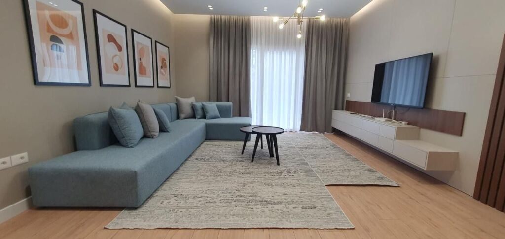 In affitto 2+1+2 Giardino Botanico 1200€