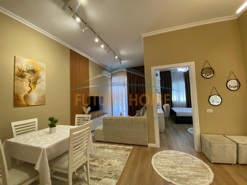 Qira, Apartament 1+1+Post Parkimi, Kopshti Botanik