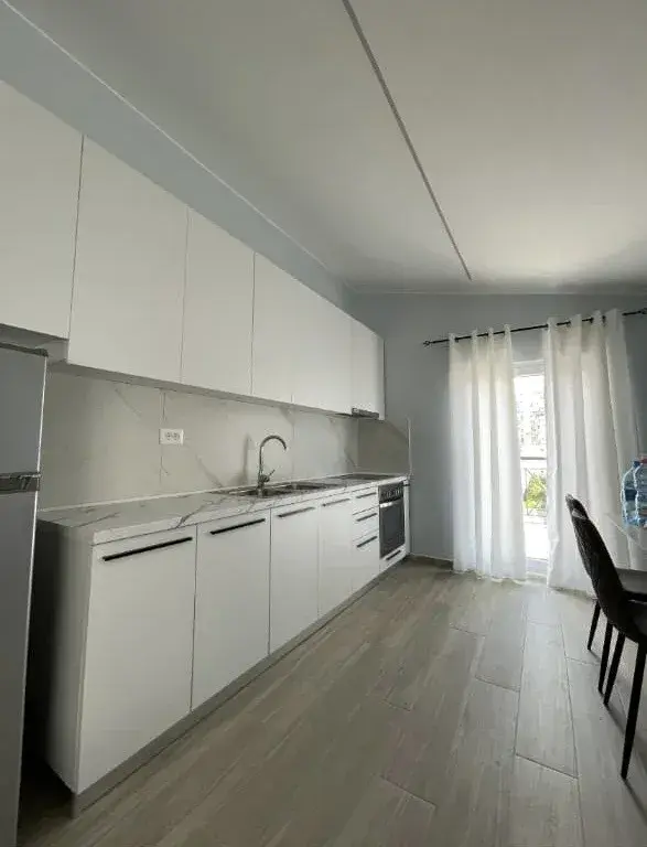 Rent | Apartament 1 + 1 |Blloku i Vilave | 500 €/month