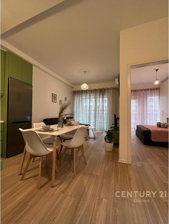 FOR RENT APARTMENT 1+1, AT THE COMPLEX CONTACT!