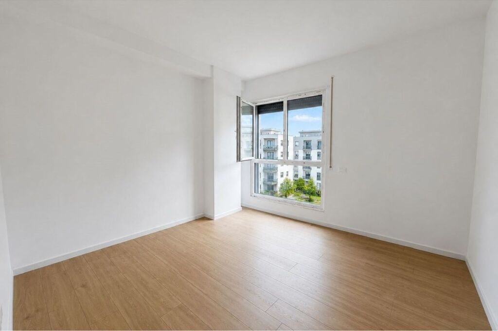 Shitet Apartament 2+1 ne Ali Dem