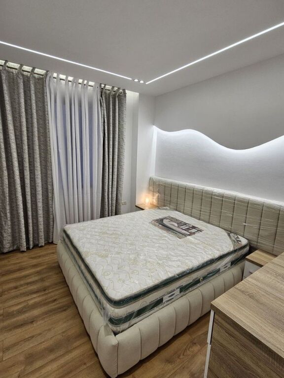 🏡 Shitet apartament 2+1 te Pallatet Çabej