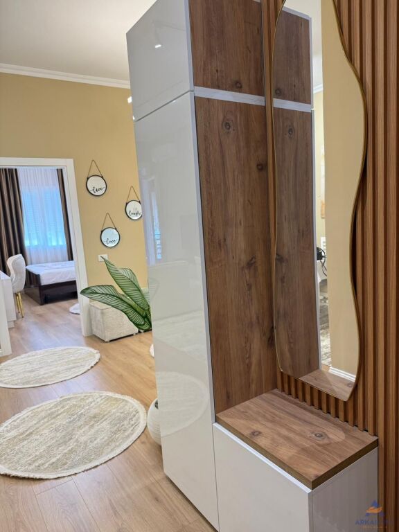 APPARTAMENTO IN AFFITTO 1+1+BALCONE "SITUATO VICINO ALLA MOSCHEA, GIARDINO BOTANICO" 800 EURO