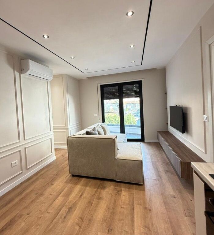 📌 Apartment 1+1 with balcony for rent – Paris Municipality