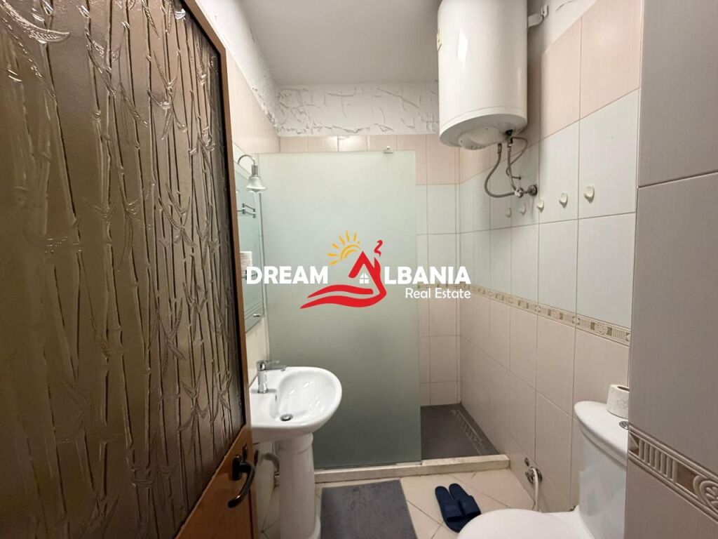 Appartamento 1+1 in Affitto vicino allo Zoo, Tirana (ID: 42111584)