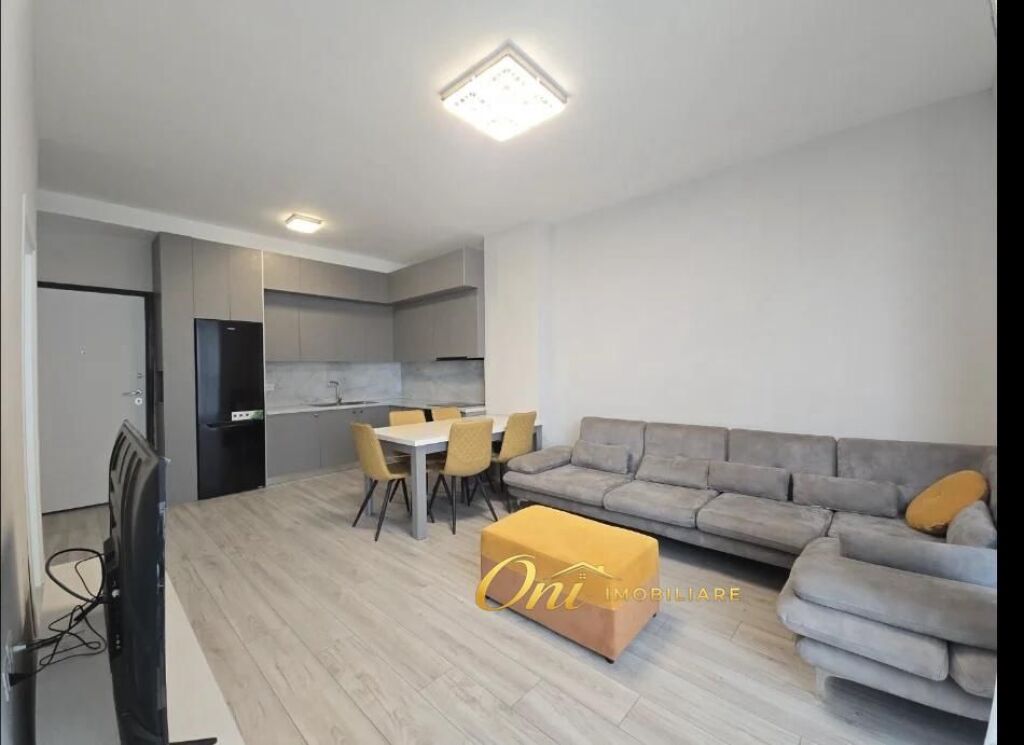 JEPET APARTAMENT ME QERA 1+1 KOMUNA E PARISIT