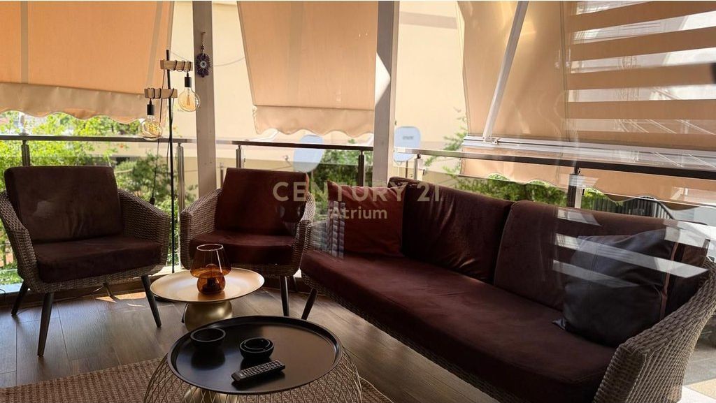 JEPET ME QIRA VILE 3 KATESHE TEK VILAT AMERIKANE! 3,500 € /Muaj