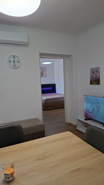 Apartament 1+1 - Tregu Elektrik