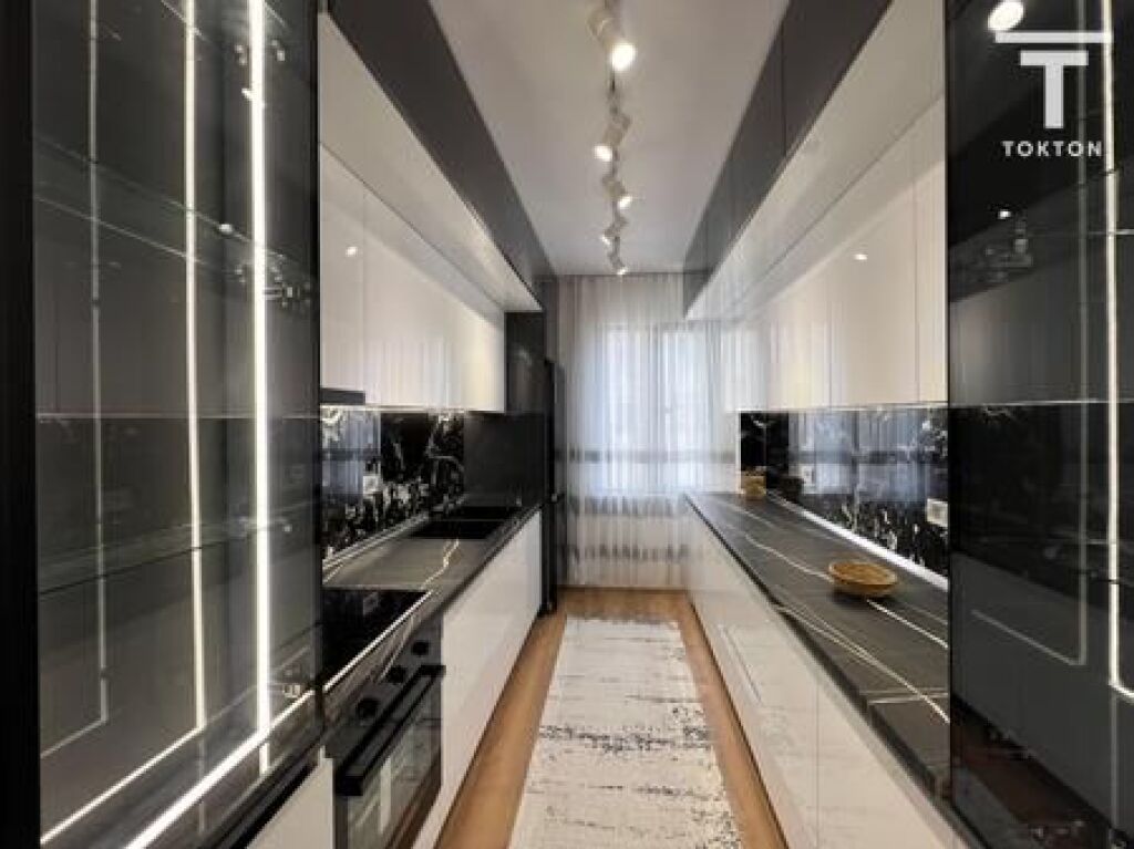 SHITET, APARTAMENT 2+1+2, PALLATI ME SHIGJETA, TIRANË