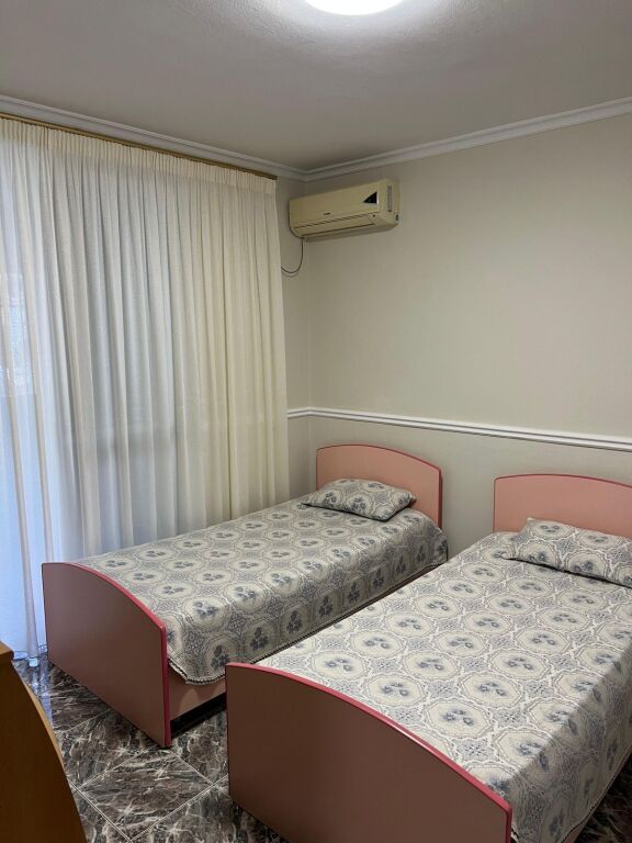 Appartamento 2+1+1 con Balcone in Affitto