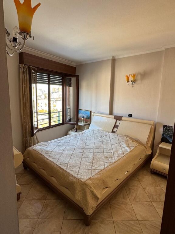SHITET APARTAMENT 2+1+2 RRUGA E ELBASANIT