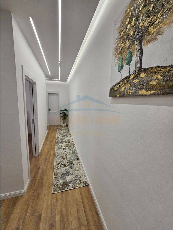 Shitet, Apartament 2+1,Misto Mame