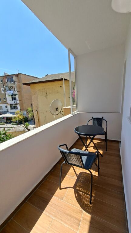 Apartament 1+1 - Tregu Elektrik