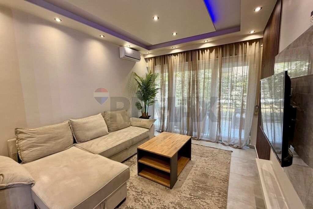Apartament - Për Shitje - Kodra e Diellit 2, Tiranë