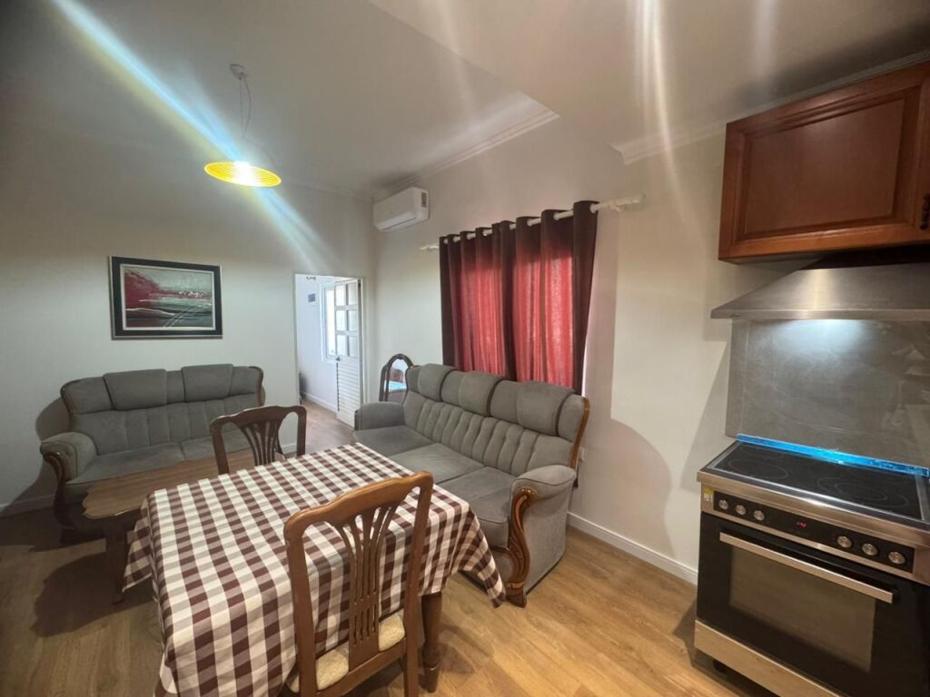 Apartament 1+1 me qira – Selite e Vogel ( afer uni Marin Barleti) !