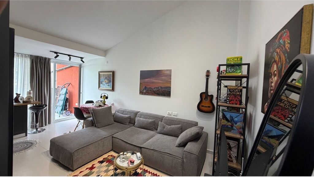 Apartament 1+1 per Shitje ne Fresk