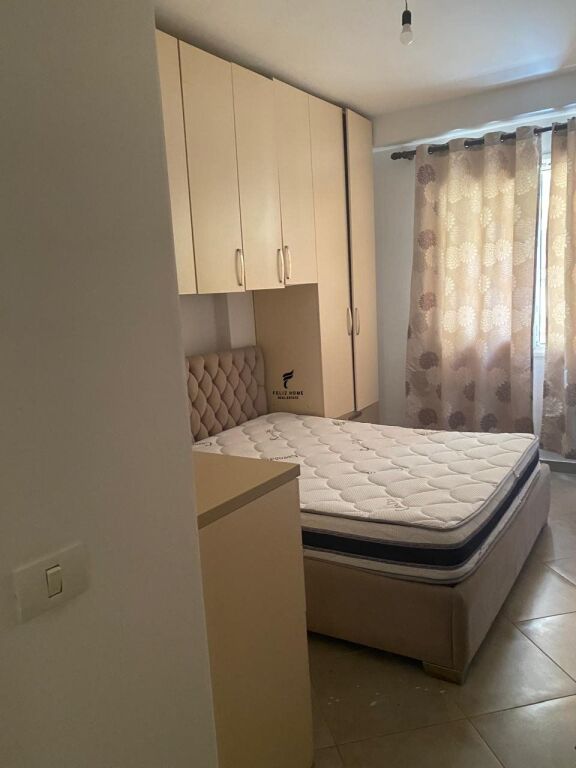 APARTAMENT ME QERA 2+1 KODRA E DIELLIT 55.000 LEKE FH-76153