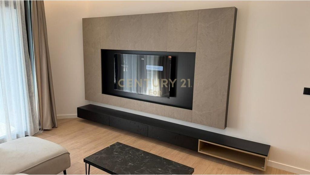 Apartament luksoz 2+1+2+garazh per qira tek White Hill Residence!