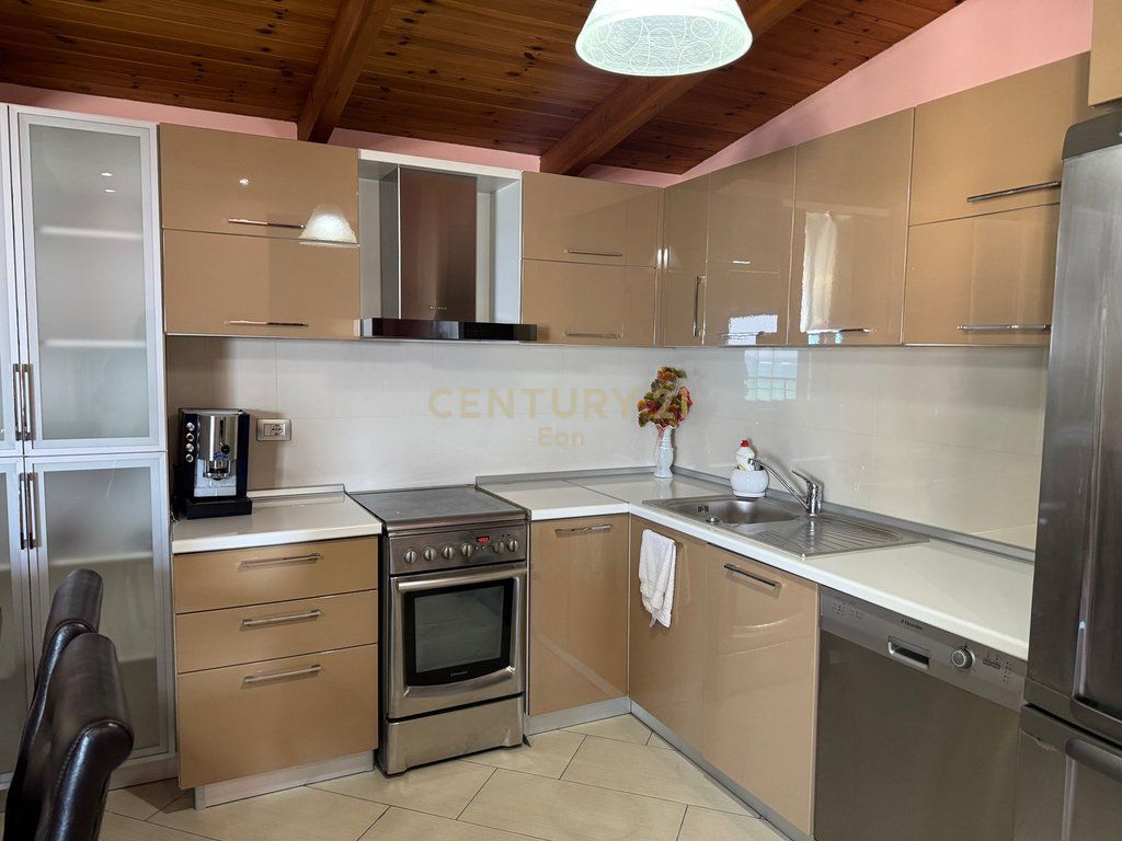 AFFITTASI APPARTAMENTO 1+1 CON VISTA MARE A PLAZH, DURRES !