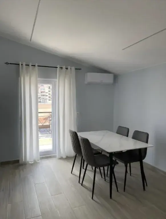 Rent | Apartament 1 + 1 |Blloku i Vilave | 500 €/month