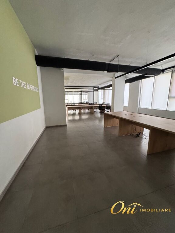 OFFICE FOR RENT 750M2 ASTIR