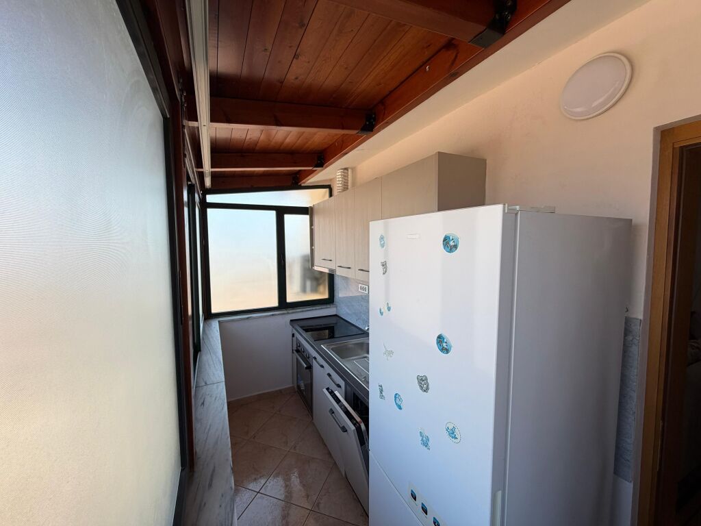 Jepet me qera apartament 2+1+2 📍 Rruga e Dibrës, pranë Kompleksit “Halili”