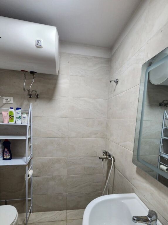 Qera | Apartament 1 + 1 | Pallati me Shigjeta | 450 €/muaj
