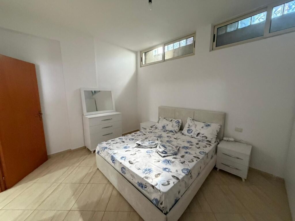 Apartament me qera 2+1 Fresk
