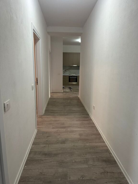 Affittasi Appartamento 2+1 a Kamëz