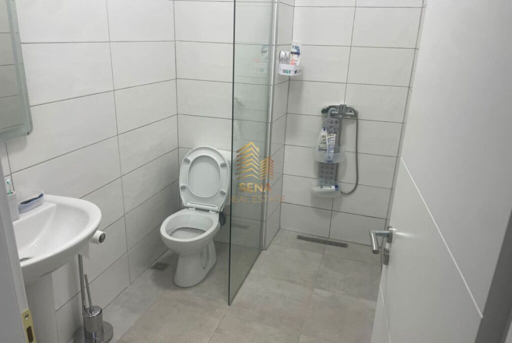 Affitto, Appartamento 2+1+2+blk+Posto Auto, Brryli, 70.000 Lek/mese
