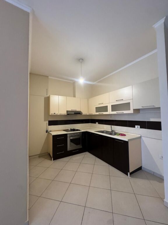 Apartament 1+1 për shitje kika 2 !