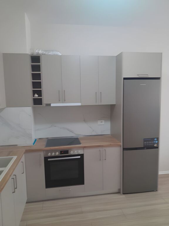 Appartamento 1+1 in affitto – Astir !
