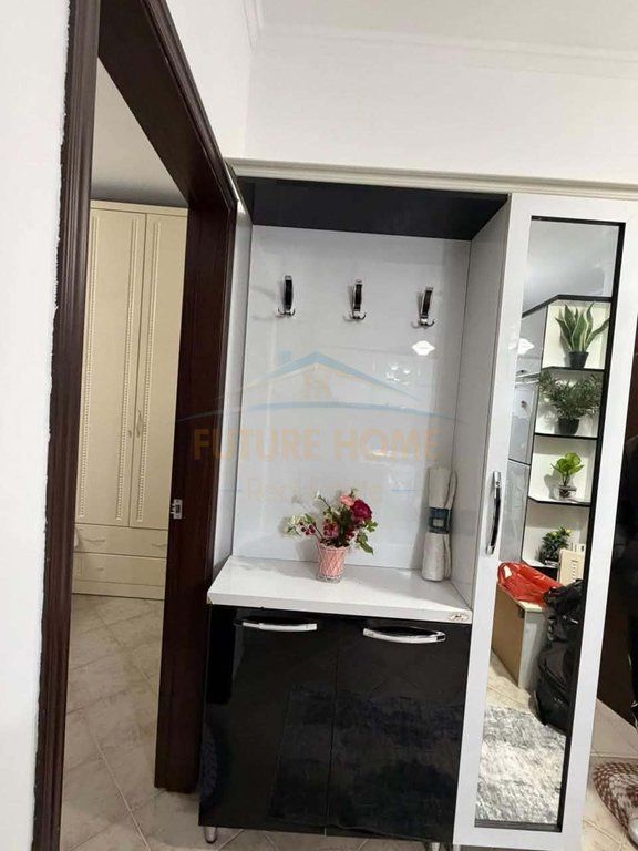 I rent a 1+1 apartment in Yzberisht