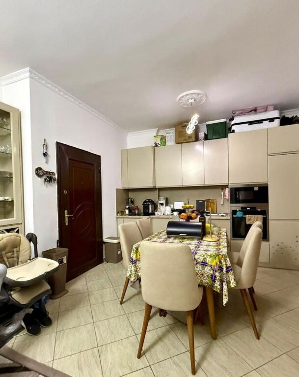 Apartament 1+1 në shitje - Kombinat