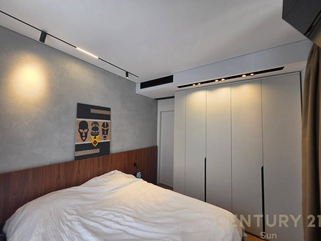 VENDESI APPARTAMENTO 2+1 + POSTO AUTO NEL NUOVO BOULEVARD 250,000 €