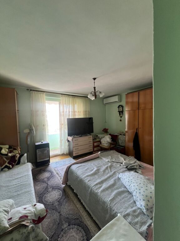 VENDESI APPARTAMENTO 2+1 PAZARI I RI 165.000 EURO FH-76021