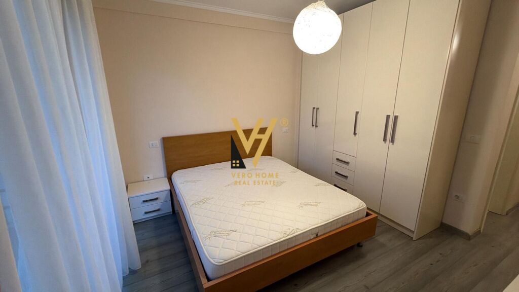 JEPET APARTAMENT 2+1+2+2BLK ME QERA TE RRUGA E KOSOVAREVE 1.000 EURO