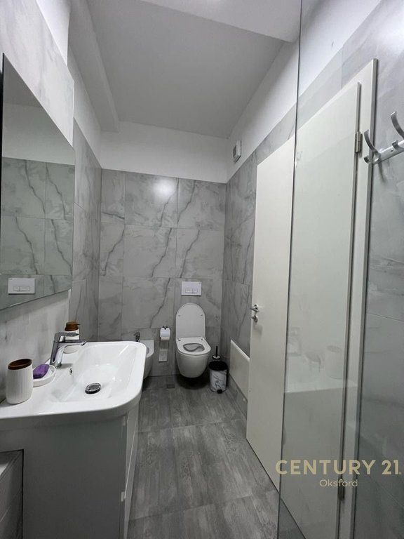 FOR RENT APARTMENT 1+1, AT THE COMPLEX CONTACT!