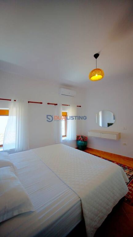 Characteristic 2-story house for sale, inside the Zoe Hora Complex!