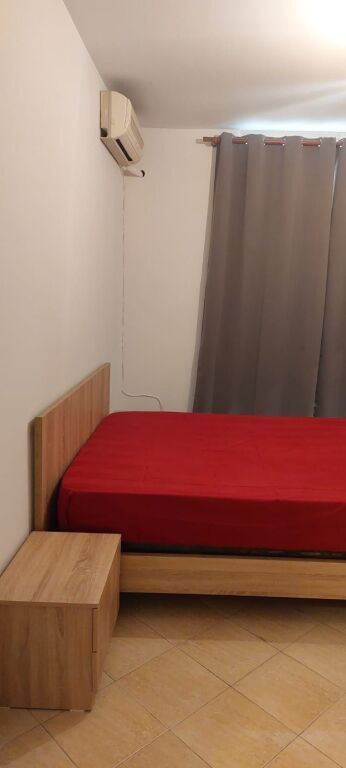Appartamento 1+1+Balcone in Affitto nel Comune di Parigi, Vicino a Kika 2