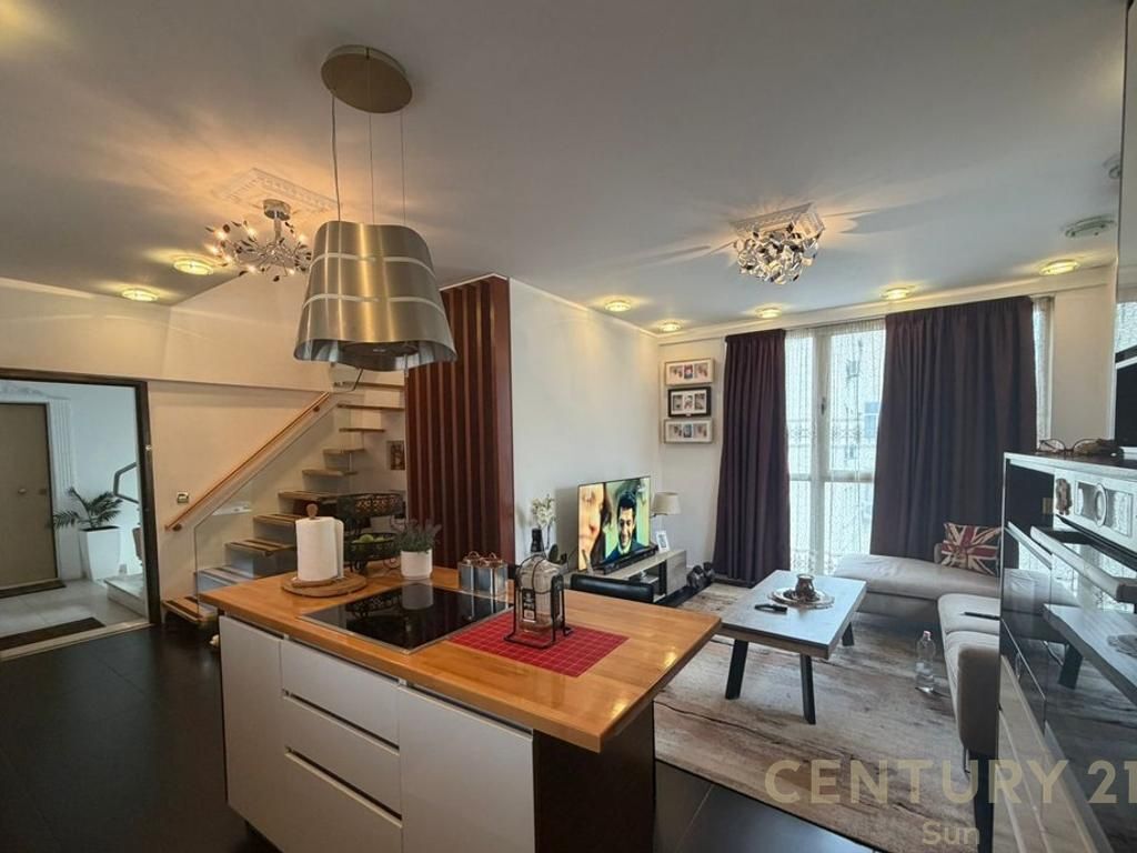 DUPLEX FOR RENT AT KISTAL CENTER
