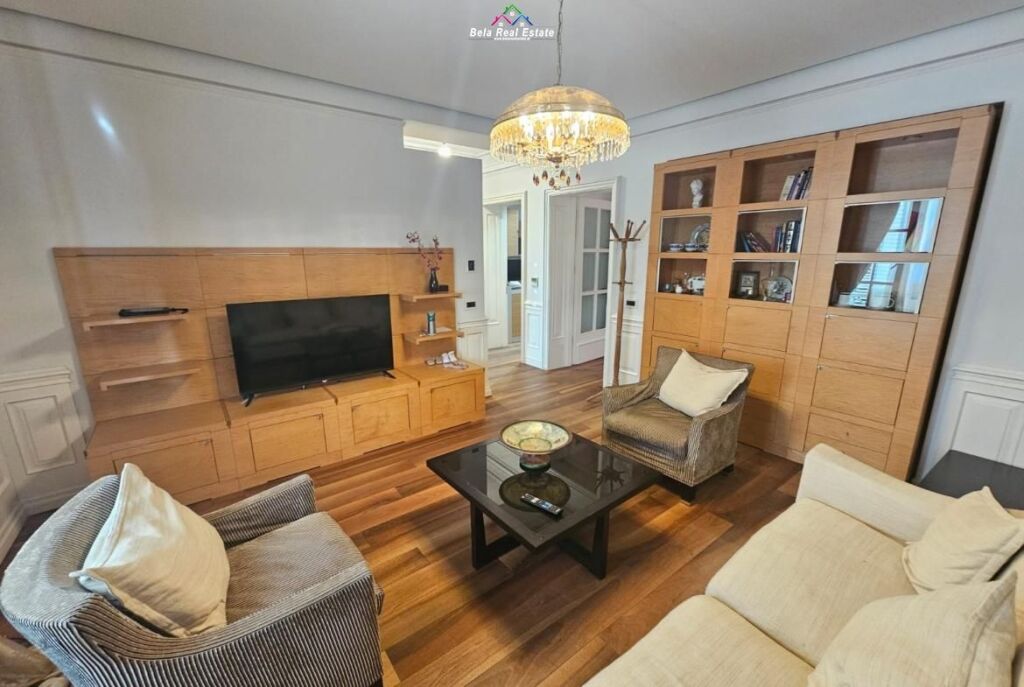 Apartament Me Qera 1+1 Tek Pazari i Ri (ID B211375 ) Tirane