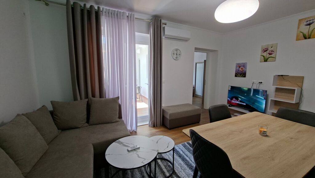 Apartament 1+1 - Tregu Elektrik
