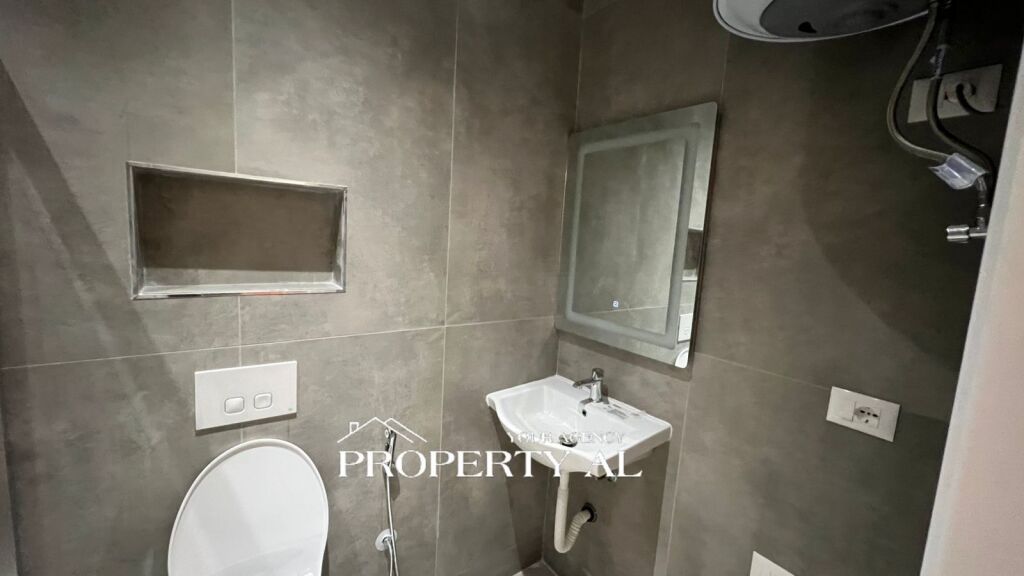 Apartment for sale and investment opportunity