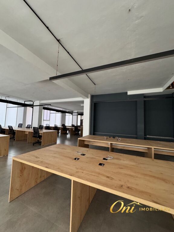 OFFICE FOR RENT 750M2 ASTIR