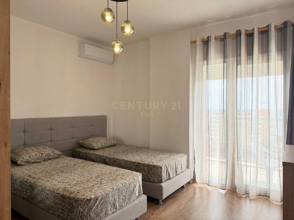 Apartament 2+1+2 Me Qira me Pamje Deti, Vollga Durrës - 900€ | 100 m²